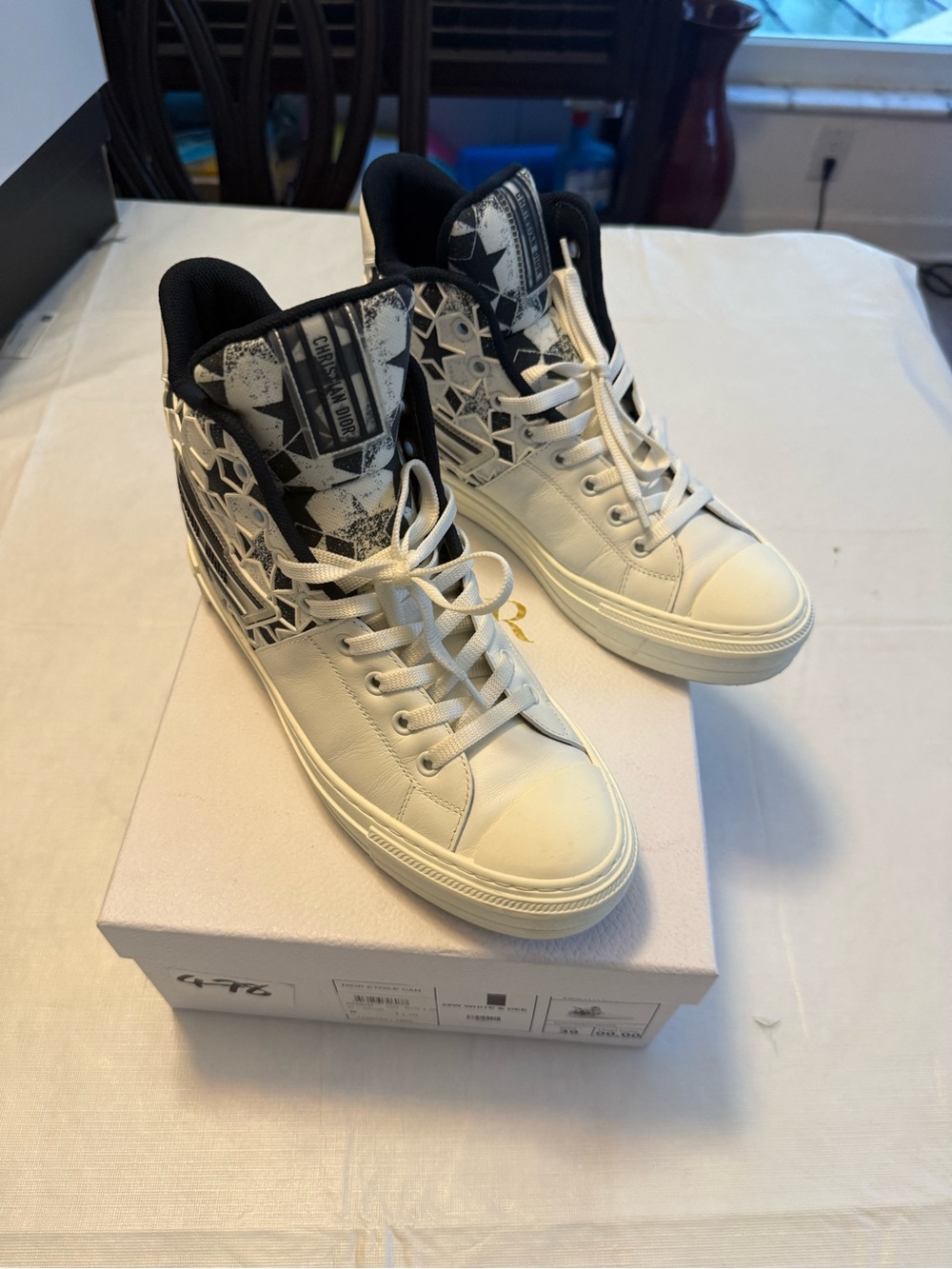 Dior Women’s High-Top Sneakers in White and Black Star Print (Exclusive)🔥
